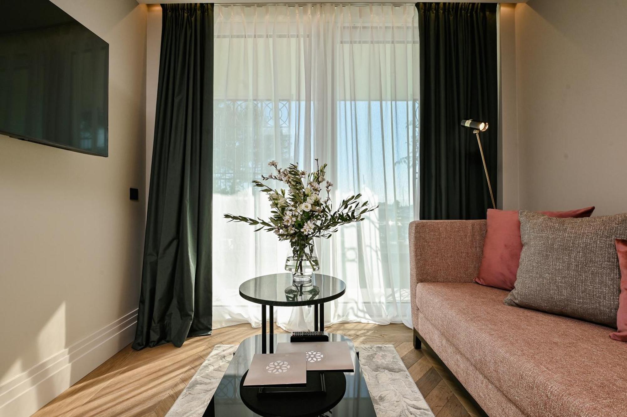 Palazzo Rainis Hotel & Spa - Small Luxury Hotel - Adults Only Novigrad Istria Exteriör bild